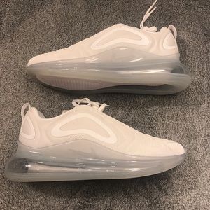 Nike Air max 720 White.